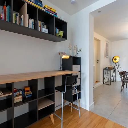 Stil Genot With Terrace By Interhome Apartament *