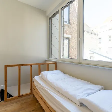 Stil Genot With Terrace By Interhome Apartament *